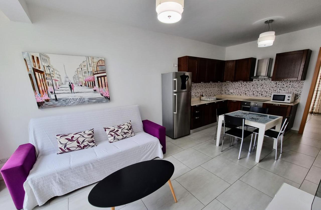 Metrostays Apartament St Julian Malta San Ġiljan Buitenkant foto