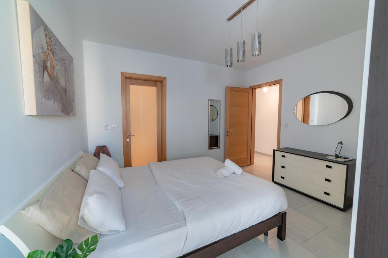 Metrostays Apartament St Julian Malta San Ġiljan Buitenkant foto