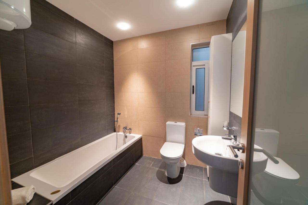Metrostays Apartament St Julian Malta San Ġiljan Buitenkant foto